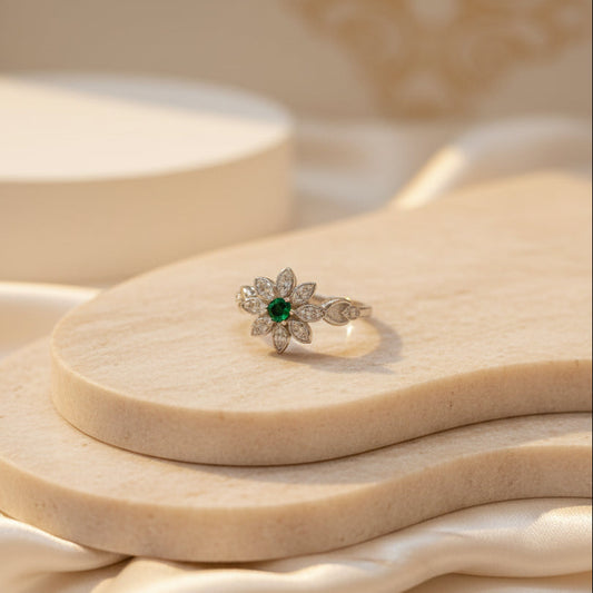 Flora Emerald Silver Ring,